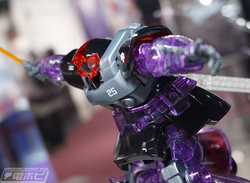 MG 돔 1.5 [클리어 컬러] 전시 사진 2_5.jpg