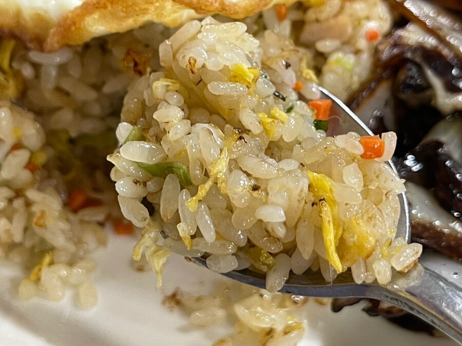 볶음밥에 짜장을 올리면 하수라고요?_8.jpeg