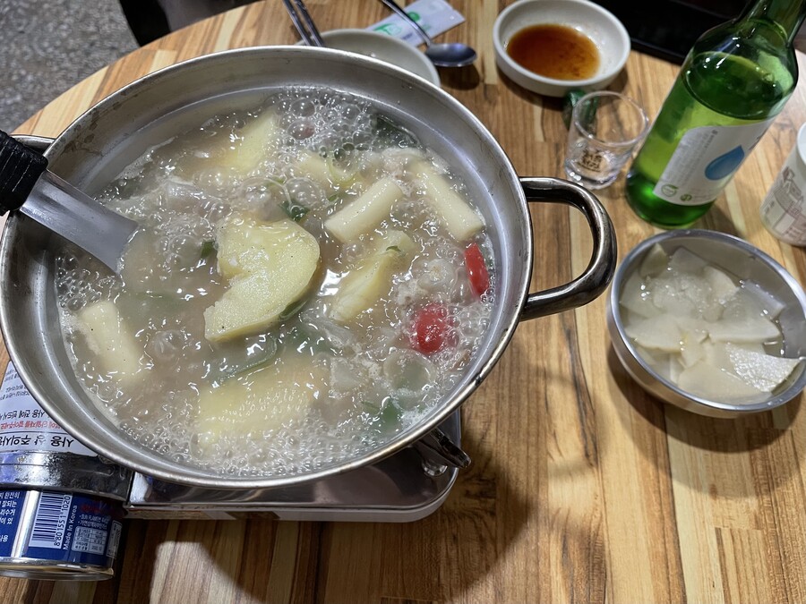 동네 시장 노포 스지탕 집_1.jpeg
