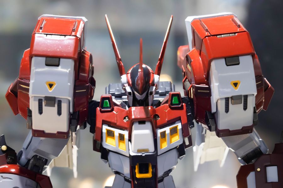 [플레임 토이즈] 철기교 알트아이젠 아미아미 전시 사진 2_3.jpg