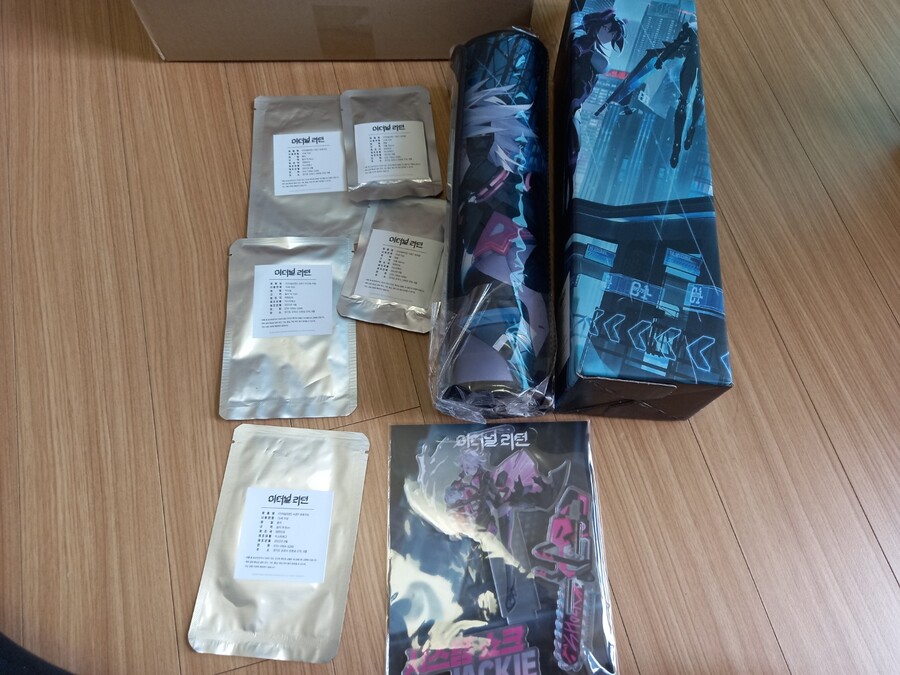 플레이엑스포) 후기겸 길티기어,이터널리턴 굿즈 사옴_15.jpg