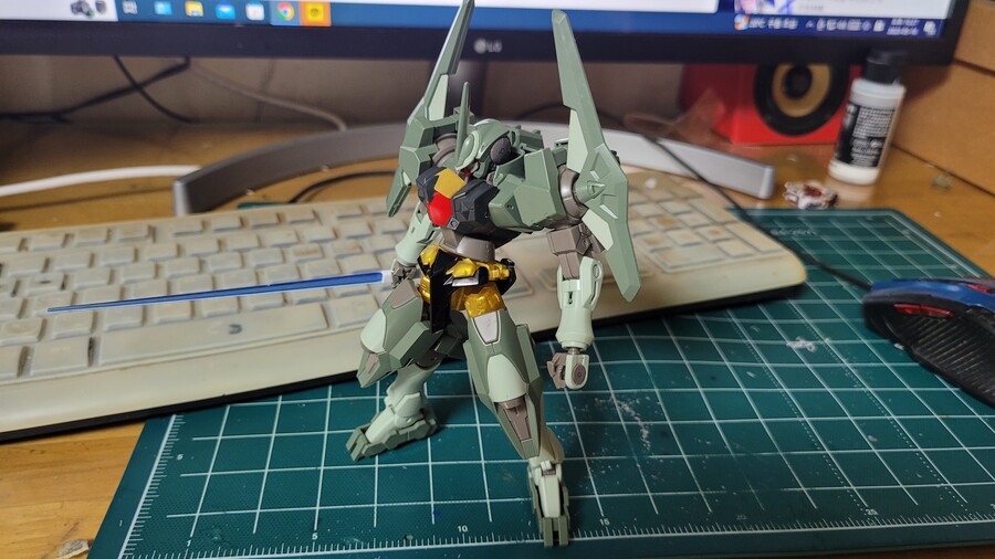 환생했더니 건담이었던 건에 대하여 [징크스] 1._19.jpg