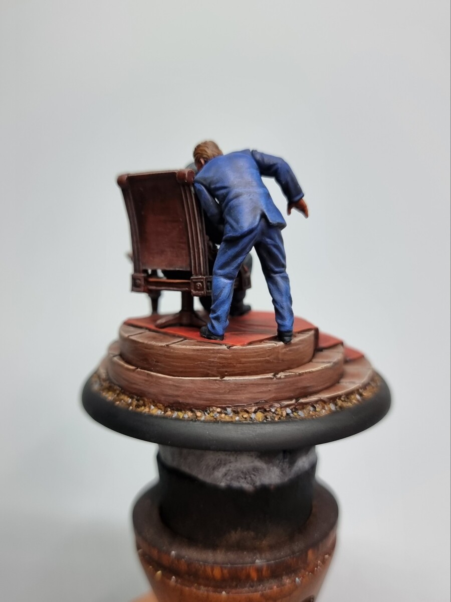 [도색완성] 배트맨 미니어처 옥좌 팔코네_5.jpg