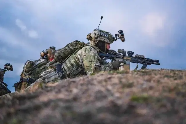 요즘 서방권 특수부대들 군복 특징_11.webp