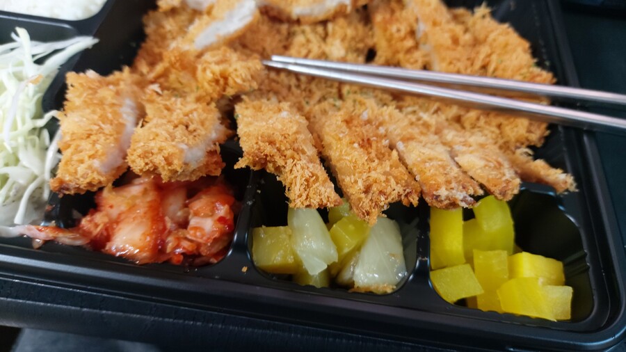 저녁밥) 경양식 돈까스 시켯는데.. 와 존나 맛잇네 ㅋㅋㅋ | 유머 게시판 저녁밥) 경양식 돈까스 시켯는데.. 와 존나 맛잇네 ㅋㅋㅋ | 유머 게시판... 