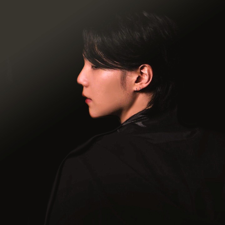 03 suga.jpg