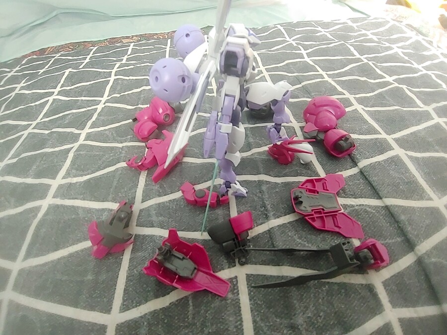 건프라) 지금 둘이 싸우면 이렇게 될까_1.jpg