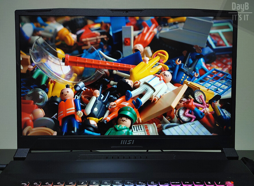 인텔CPU기반 게이밍 노트북 MSI Sword GF76 B13VFK 개봉기_20.png