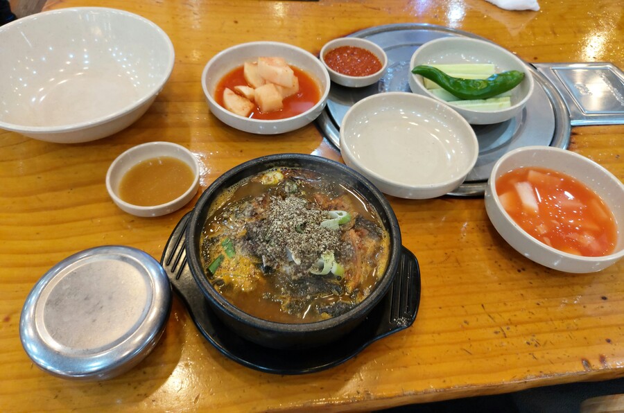 조마루 감자탕 뼈다귀 해장국_1.jpg