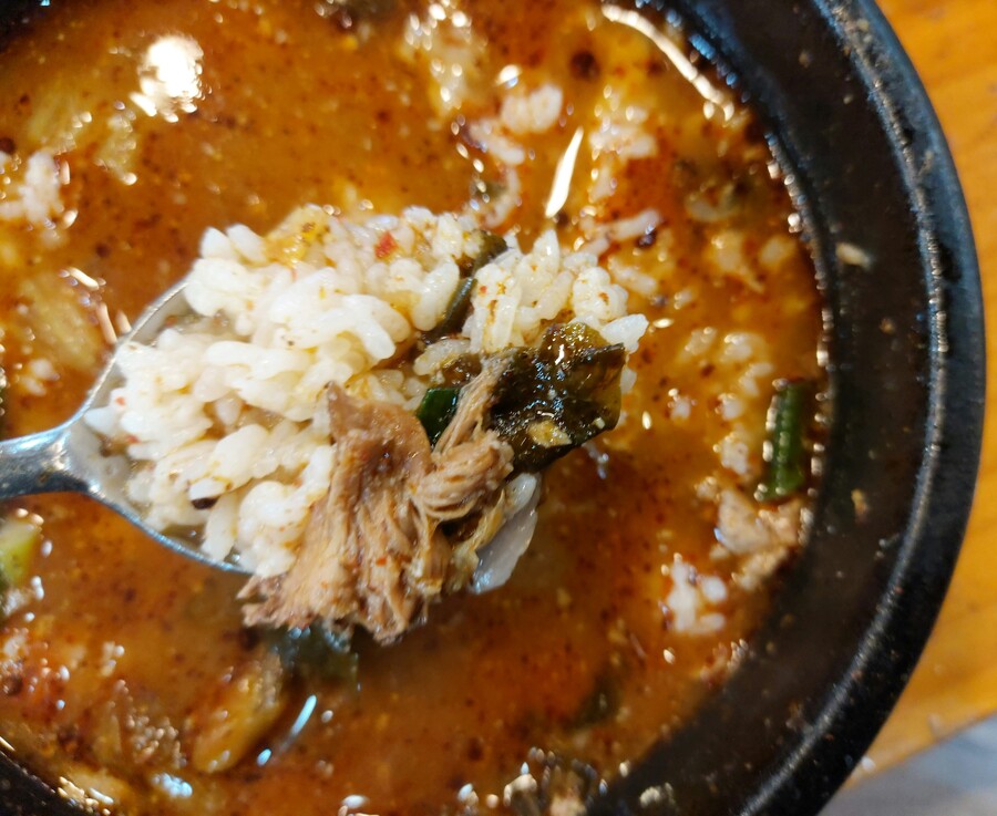 조마루 감자탕 뼈다귀 해장국_15.jpg