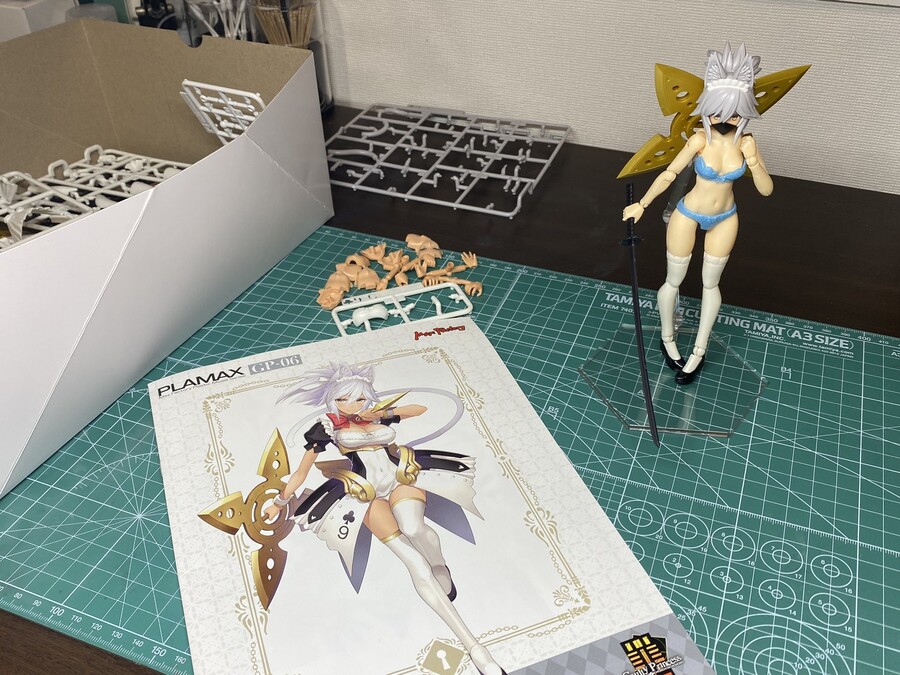 [맥스팩토리] PLAMAX 길티프린세스 메이드로이드 쿠온 조립 이미지_2.jpeg