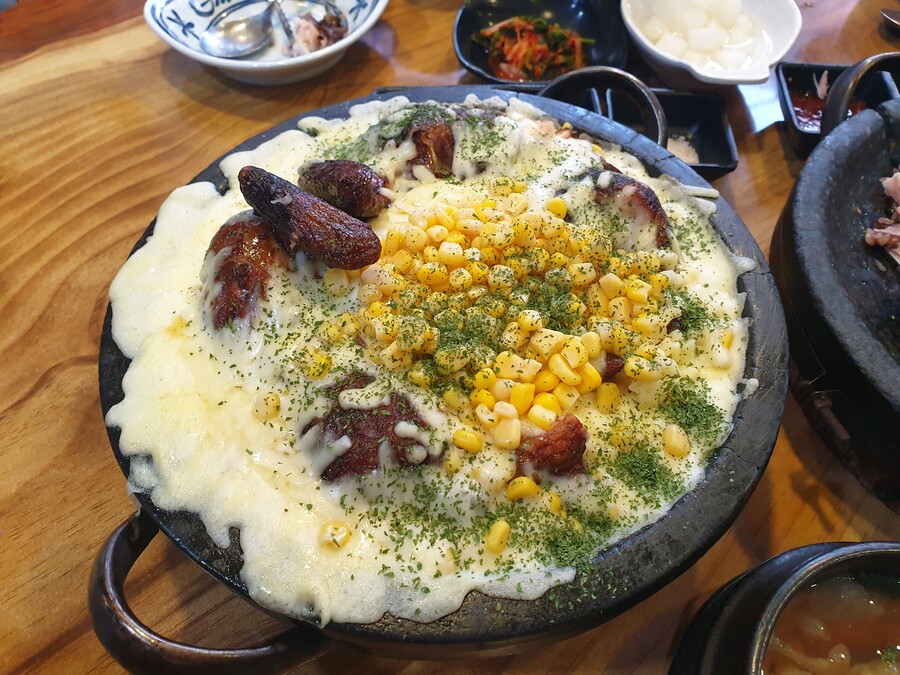 장작구이 누룽지 통닭 | 음식 갤러리 장작구이 누룽지 통닭 | 음식 갤러리 | 루리웹