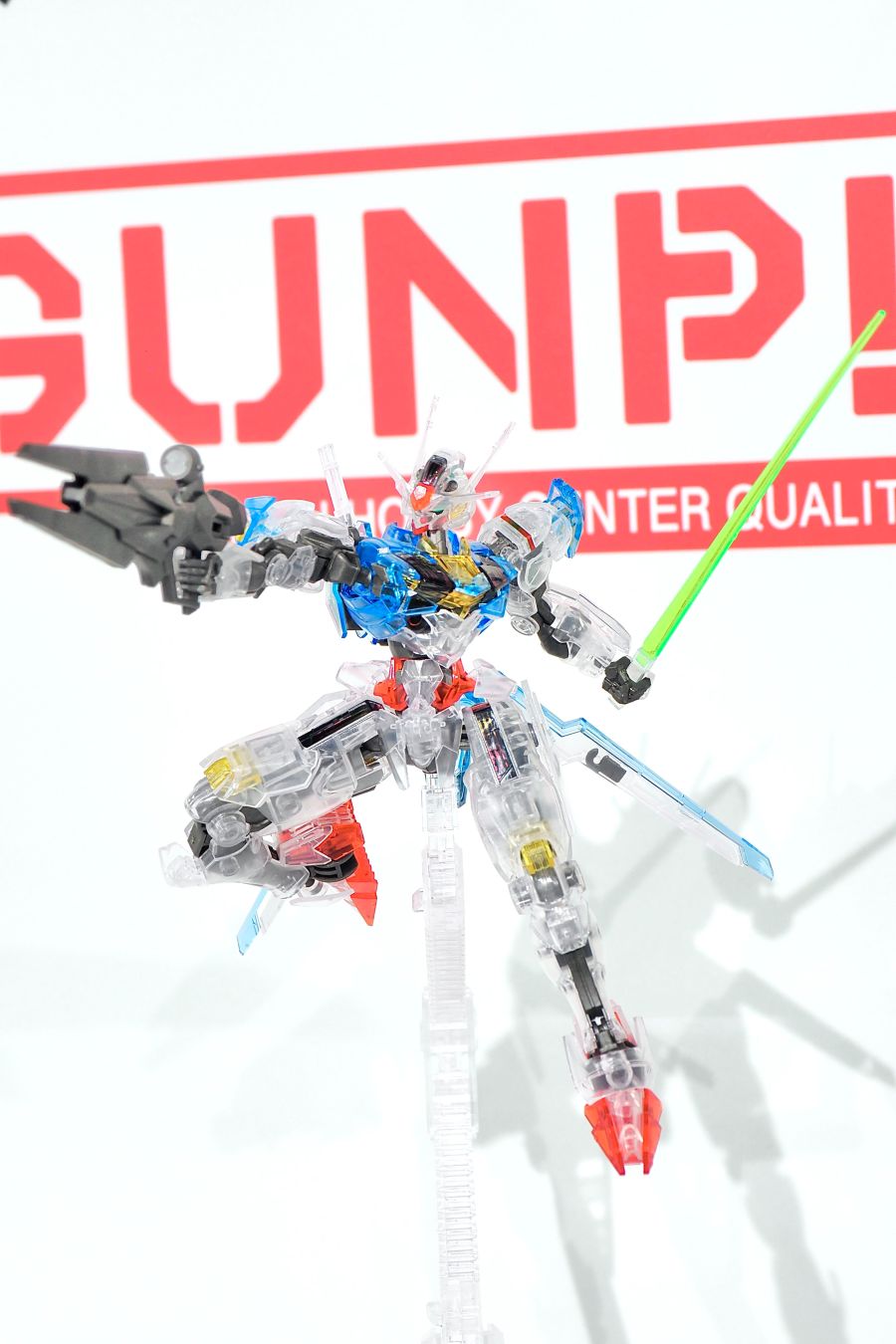 HG 1/144 에어리얼 [클리어 컬러], 캘리번 외 전시 사진_4.jpg