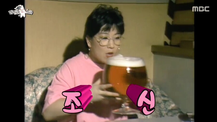 블루아카) 조신하게 파르페 먹는 하스미_2.jpg