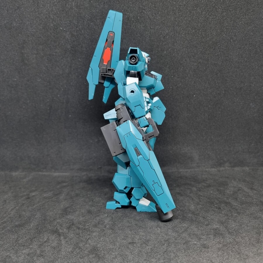 HGWM 건담 르브리스 울 ﻿(GUNDAM LFRITH UR)_4.jpg