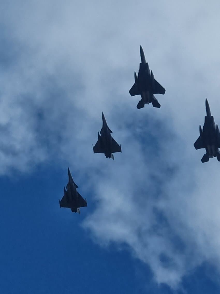 부산에 뜬 프랑스 공군 라팔 전투기.PNG_3.jpg