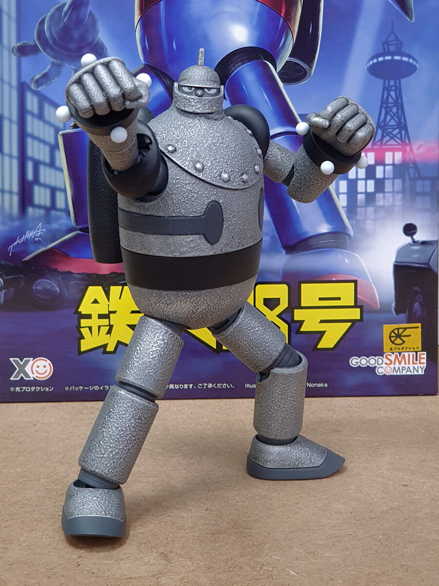 [모데로이드] 철인 28호 - 흑백 버전_16.jpg