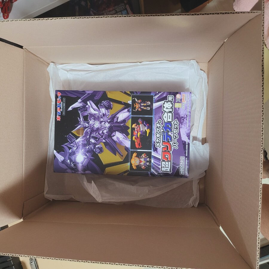 [모데로이드]쓰레기 도착했습니다 그런데..._1.jpg