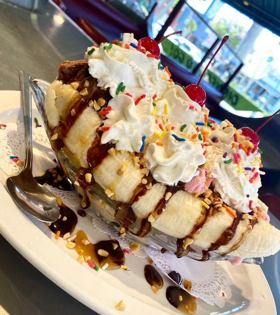 미국 다이너 식당에서 볼 수 있는 요리들.diner_16.jpg