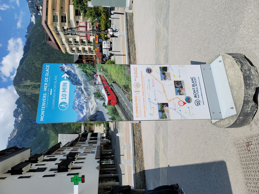 어머니 모시고 알프스 여행 10일차, 프랑스 샤모니의 몽블랑_25.jpg