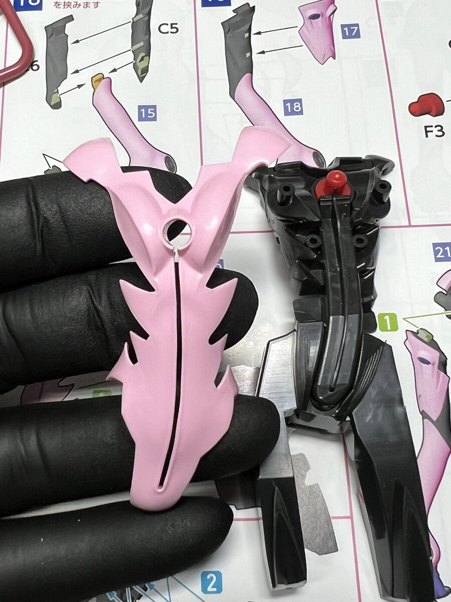 [맥스팩토리] PLAMAX 신 에반게리온 1탄 마리 일러스트리어스 해외 조립 리뷰_8.jpeg