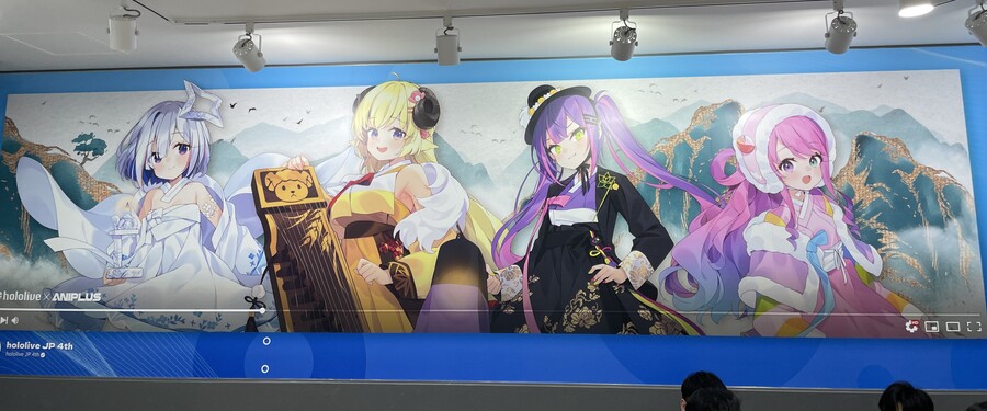 버튜버) 자신의 작품을 보러간 공장장님_1.jpg