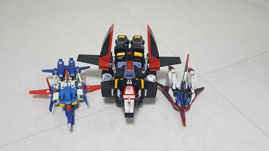 [싸이-쿠르져 와 호위기들 ](hg구판더블제타, 메로혼 제타)_4.jpg