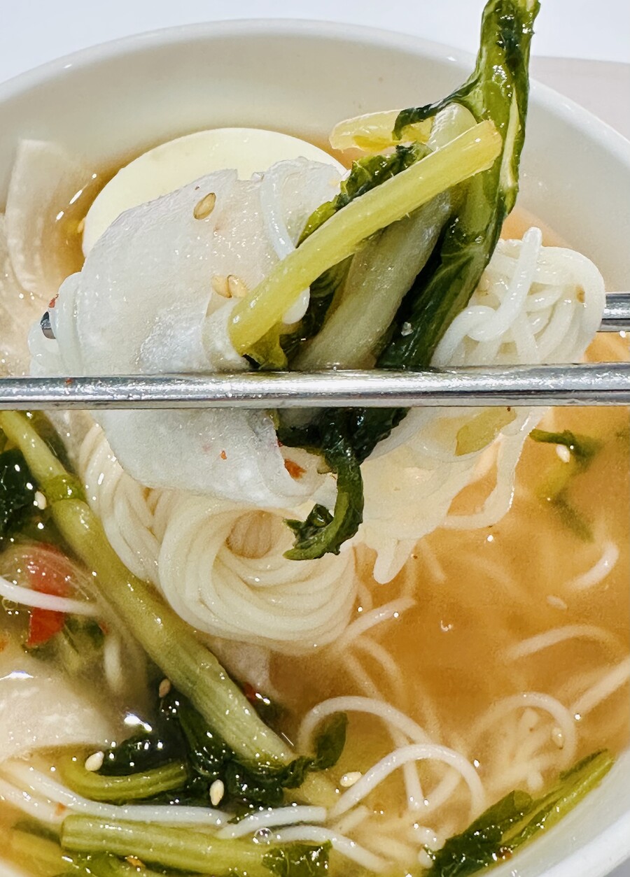 더울땐 간단한 열무냉국수_2.jpeg