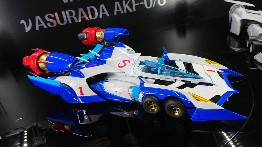 [메가하우스] VA Hi-SPEC 뉴 아스라다 AKF-0/G 전시_2.jpg