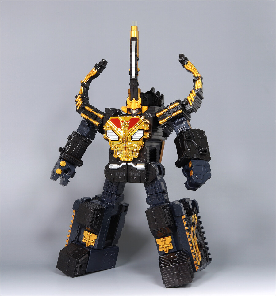 [DX] 킹 코카서스 카부토_38.jpg