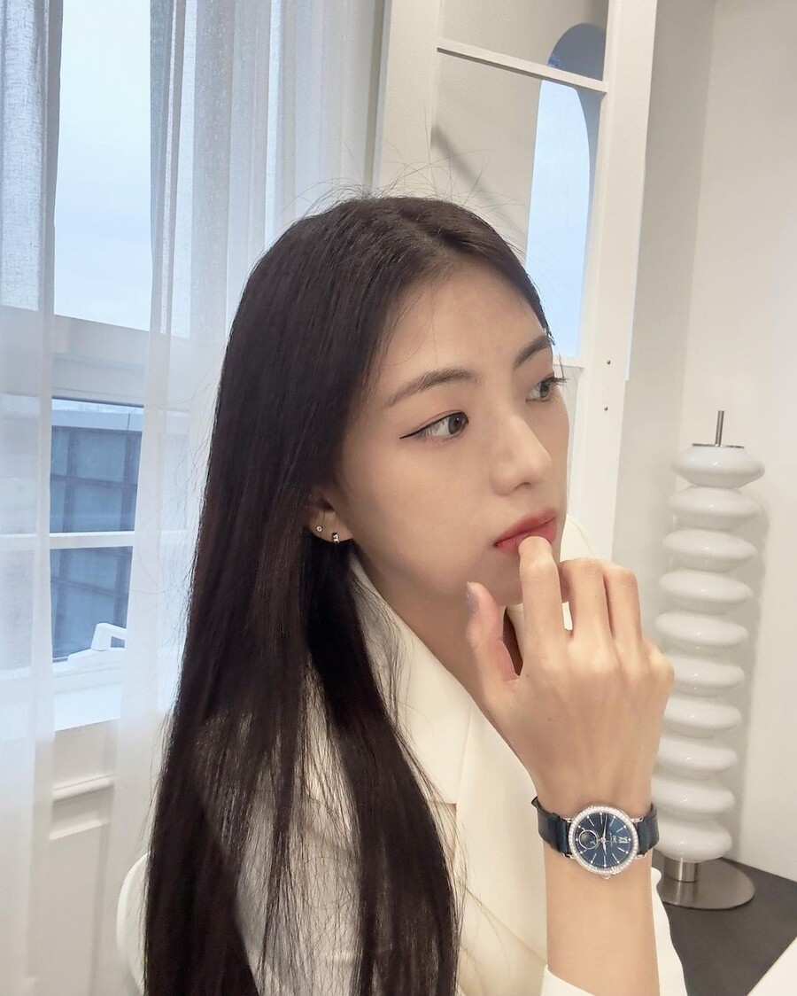 블랙핑크 지수 친언니.jpg_15.jpg