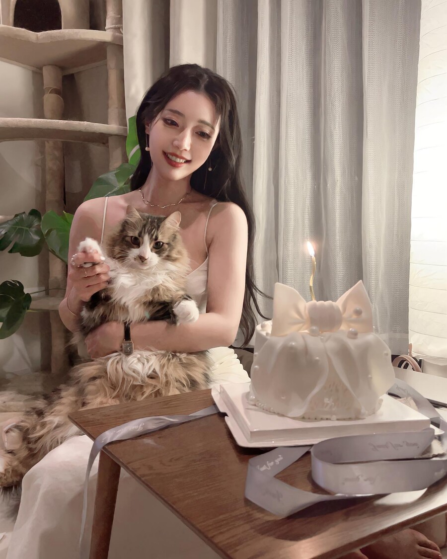 약스 제가본 스카 요르누나 최고의 코스어 누나.jpg_32.jpg