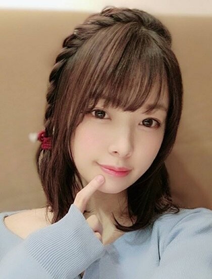 이번엔 진짜 아이유 닮은 av배우 소개 해줌_1.jpg