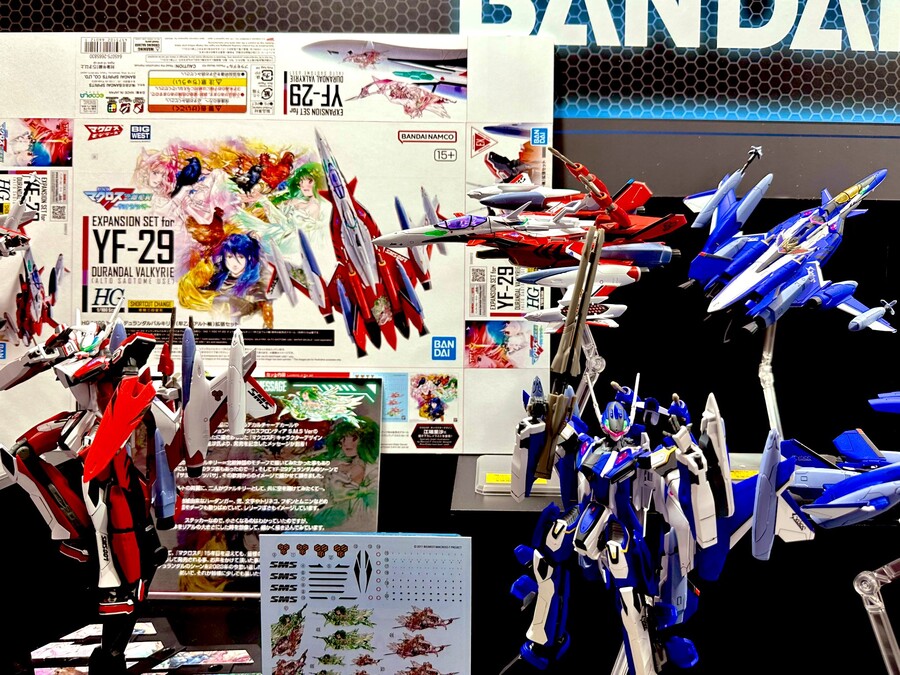 프리미엄 반다이 HG YF-29 (알토기) 확장 추가세트 전시 2_5.jpeg