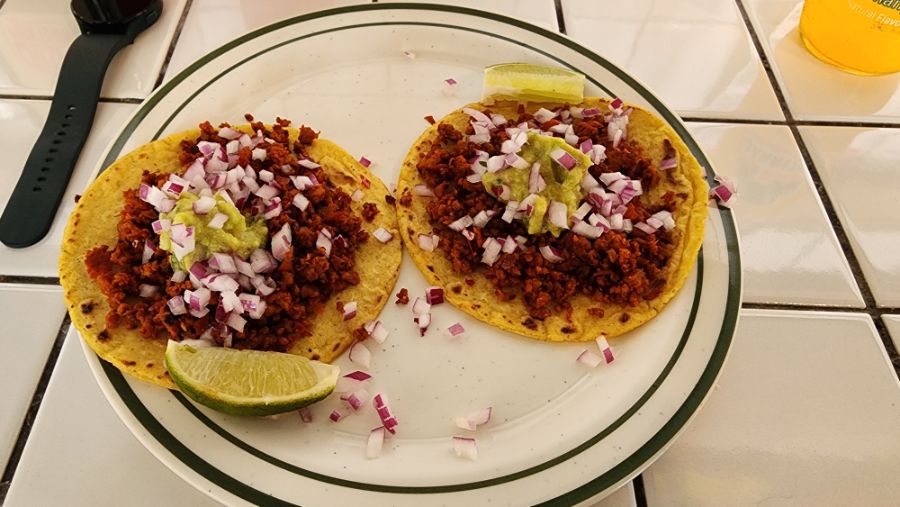 이태원에서 타코 먹고 민트티 한 잔 하고 왔습니다._3.jpg