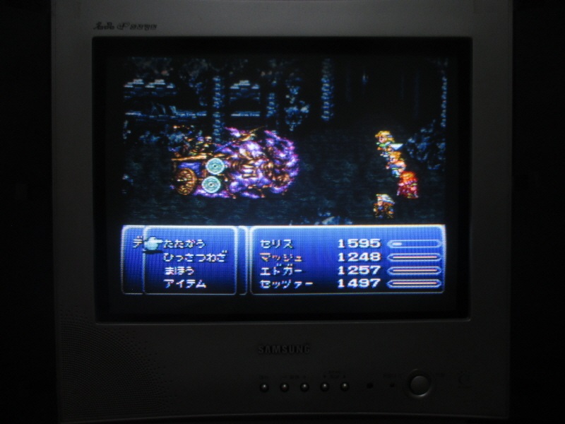 파이널 판타지 6 (9) - 브라운관 티비 화면_7.jpg