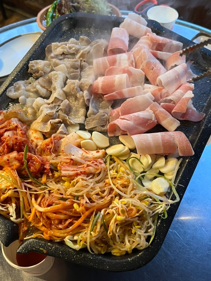 대패삼겹살이 고기중에 좀 저가 싼마이임?? | 유머 게시판 대패삼겹살이 고기중에 좀 저가 싼마이임?? | 유머 게시판 | 루리웹
