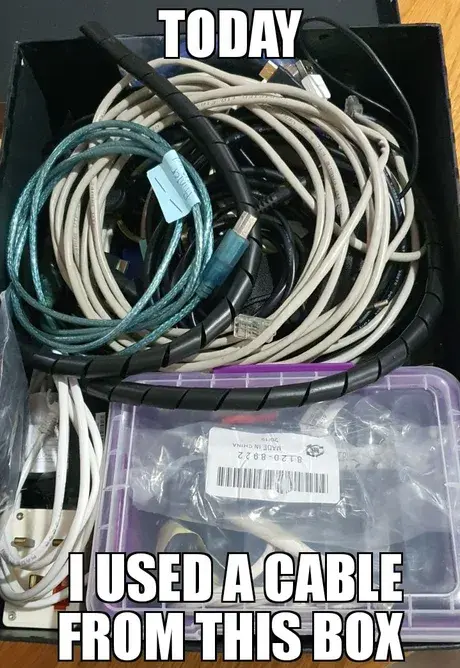 남자라면 누구나 하나쯤 가지고 있는 박스.jpg_2.webp