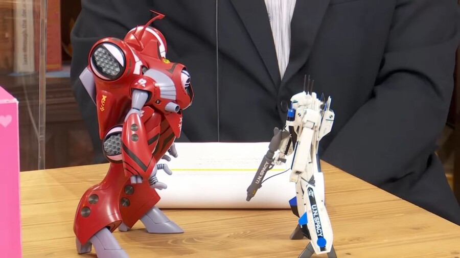 [하세가와] 마크로스 1/72 쿼드란 로우(밀리아 기) 도색 샘플 소개 영상_9.jpg