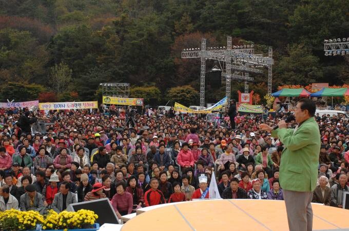 송해가 공무원들 야단친 이유.jpg_1.jpg