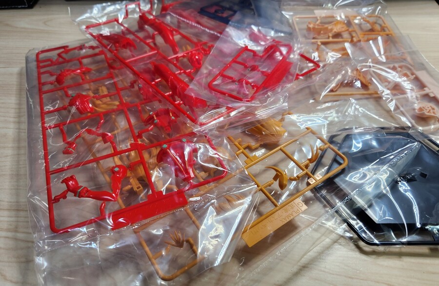 [맥스팩토리] PLAMAX 시키나미 아스카 랑그레이 조립 이미지_2.jpeg