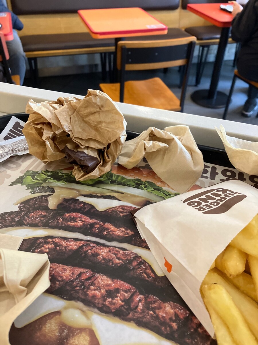 버거킹] 패티 3개짜린 EZ하네_2.jpeg