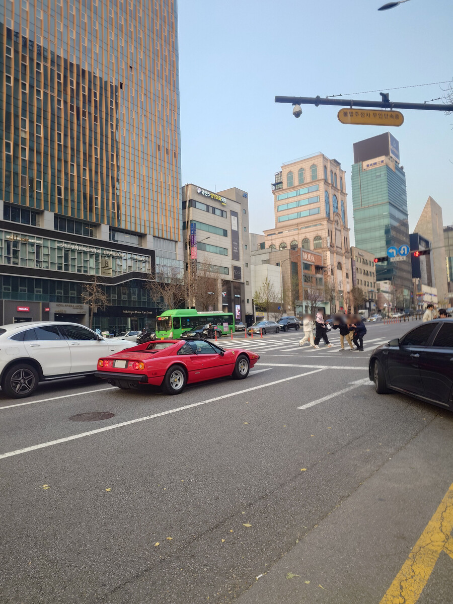 (장문) 서울의 한 도로가 과학이 된 이유_1.jpg