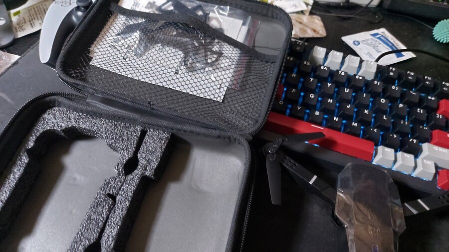 드론) 싼거삿는뎀.. 조작 더럽게 어렵넹._6.jpg