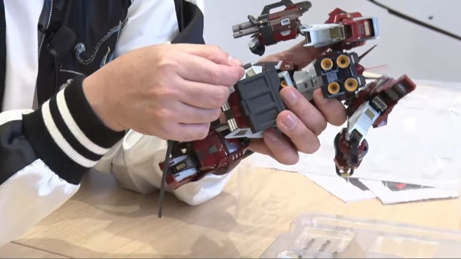 [플레임 토이즈] 철기교 알트아이젠 슈퍼로봇채널 소개 정보_11.png