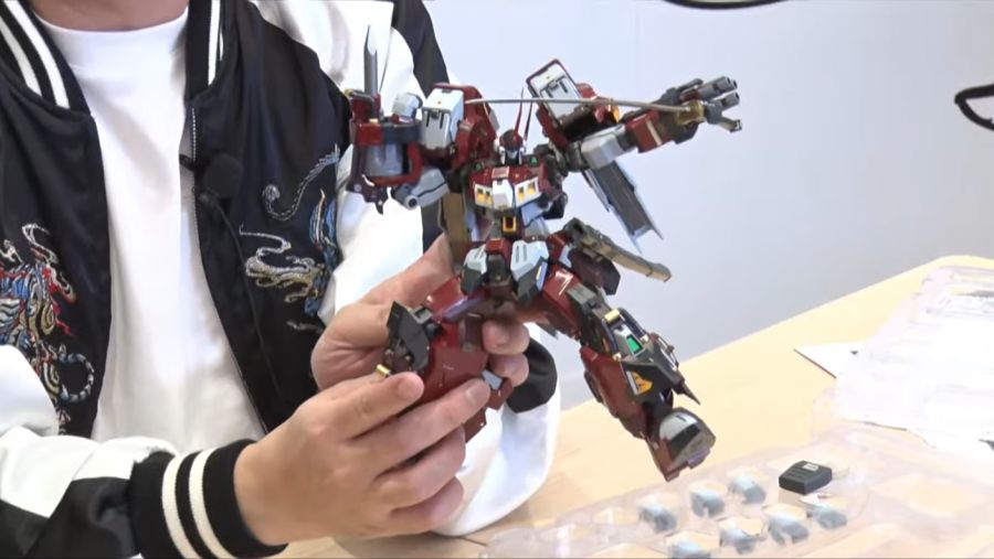 [플레임 토이즈] 철기교 알트아이젠 슈퍼로봇채널 소개 정보_25.png