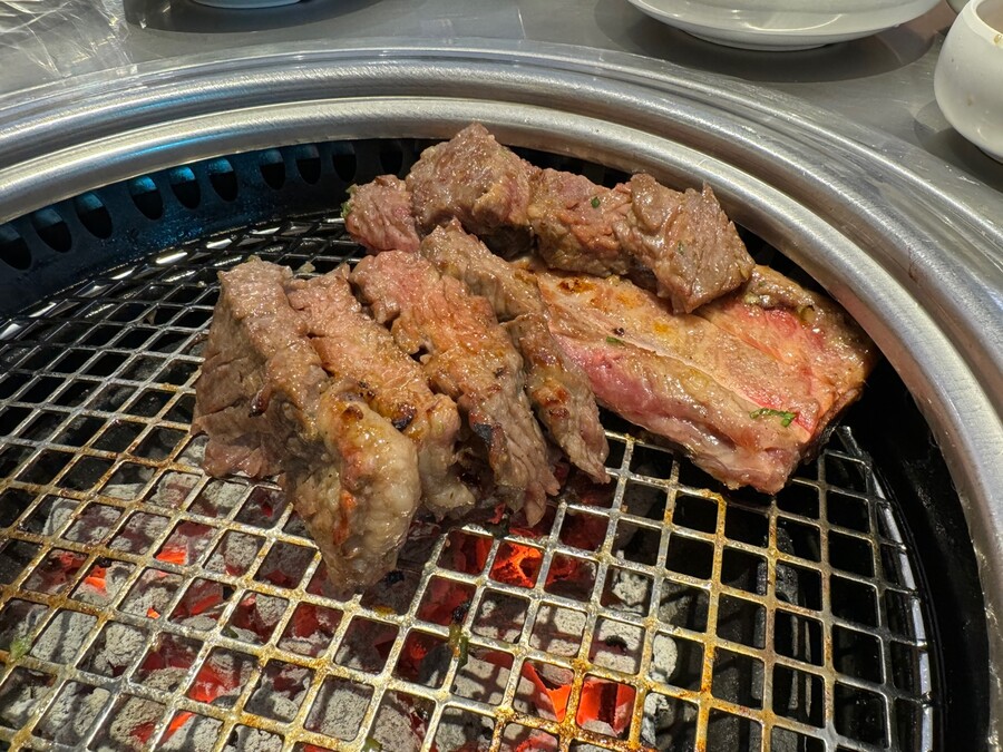 청기와타운에서 먹은 고기~~~_7.jpg