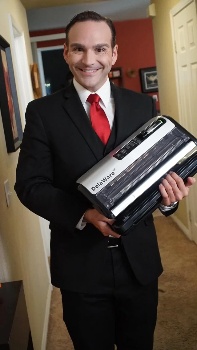 그러고보니 SCP 1879 방문판매원도.._1.webp