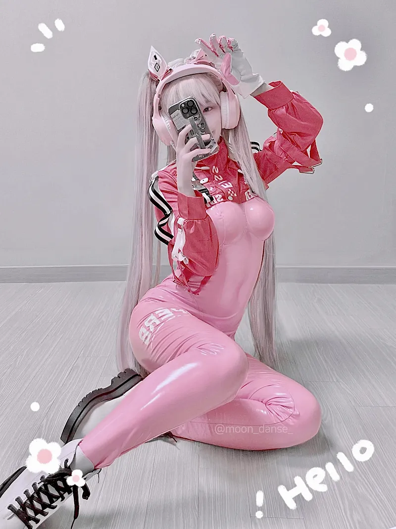 논란의 십덕겜 아트팀 여직원.jpg_6.webp