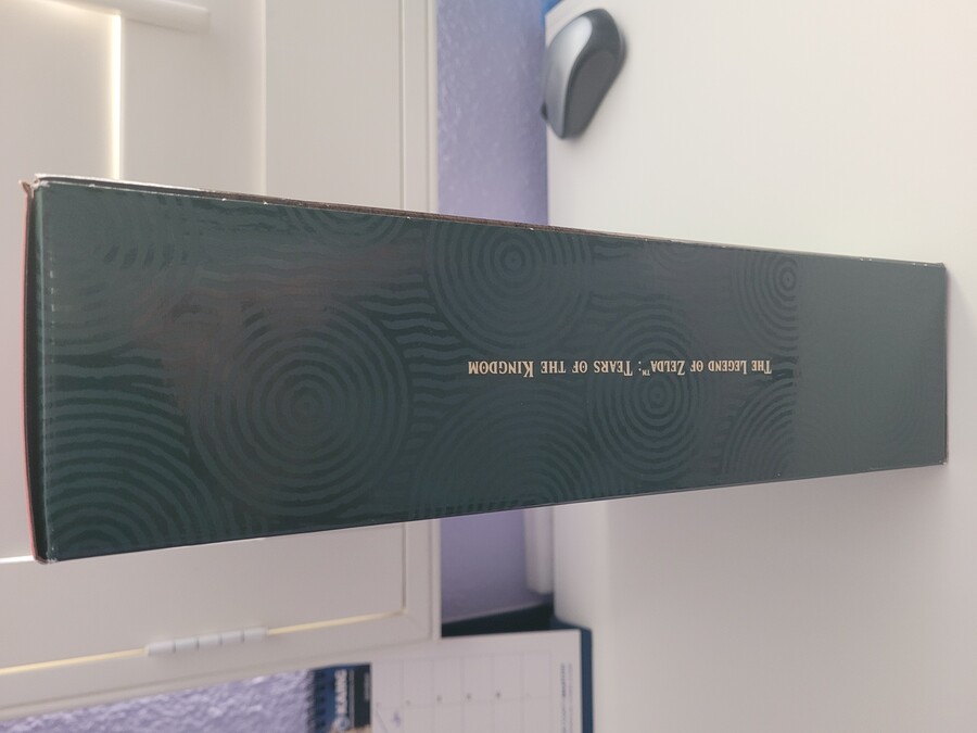 [Switch] 젤다-티어즈 오브 더 킹덤-컬렉터스 에디션 (북미판-밀봉)_2.jpg